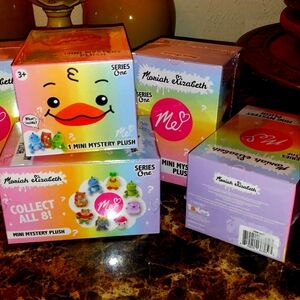 Moriah Elizabeth Mini Mystery Plush Series One